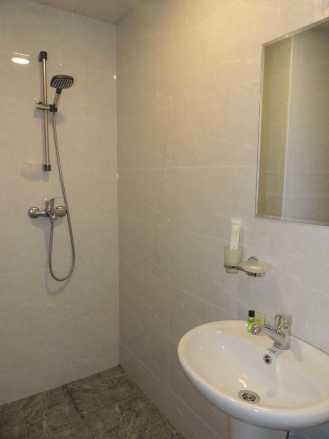 Old Town Bed & Breakfast กอริ ภายนอก รูปภาพ